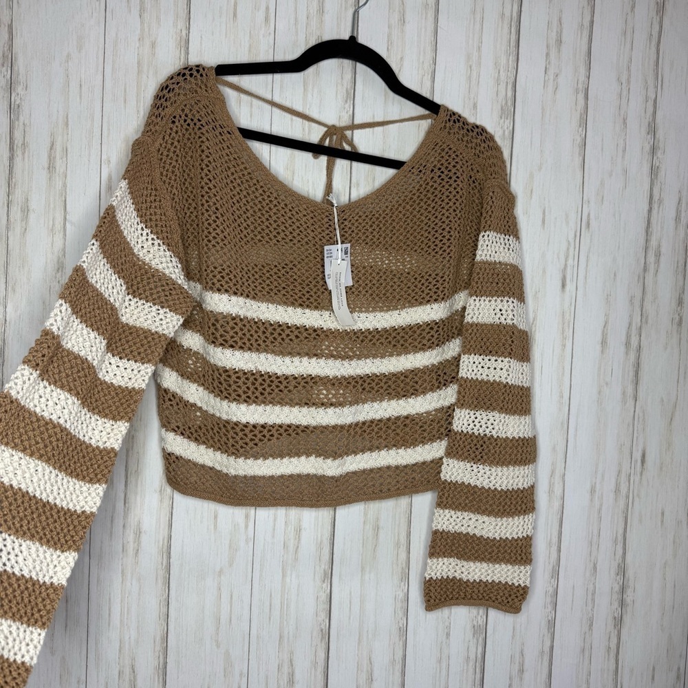 American Eagle Outfitters NWT Brown and Cream Striped Sweater